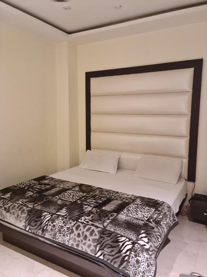 Hotel Star Inn Gangānagar Kültér fotó