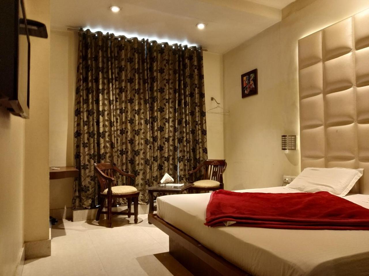 Hotel Star Inn Gangānagar Kültér fotó