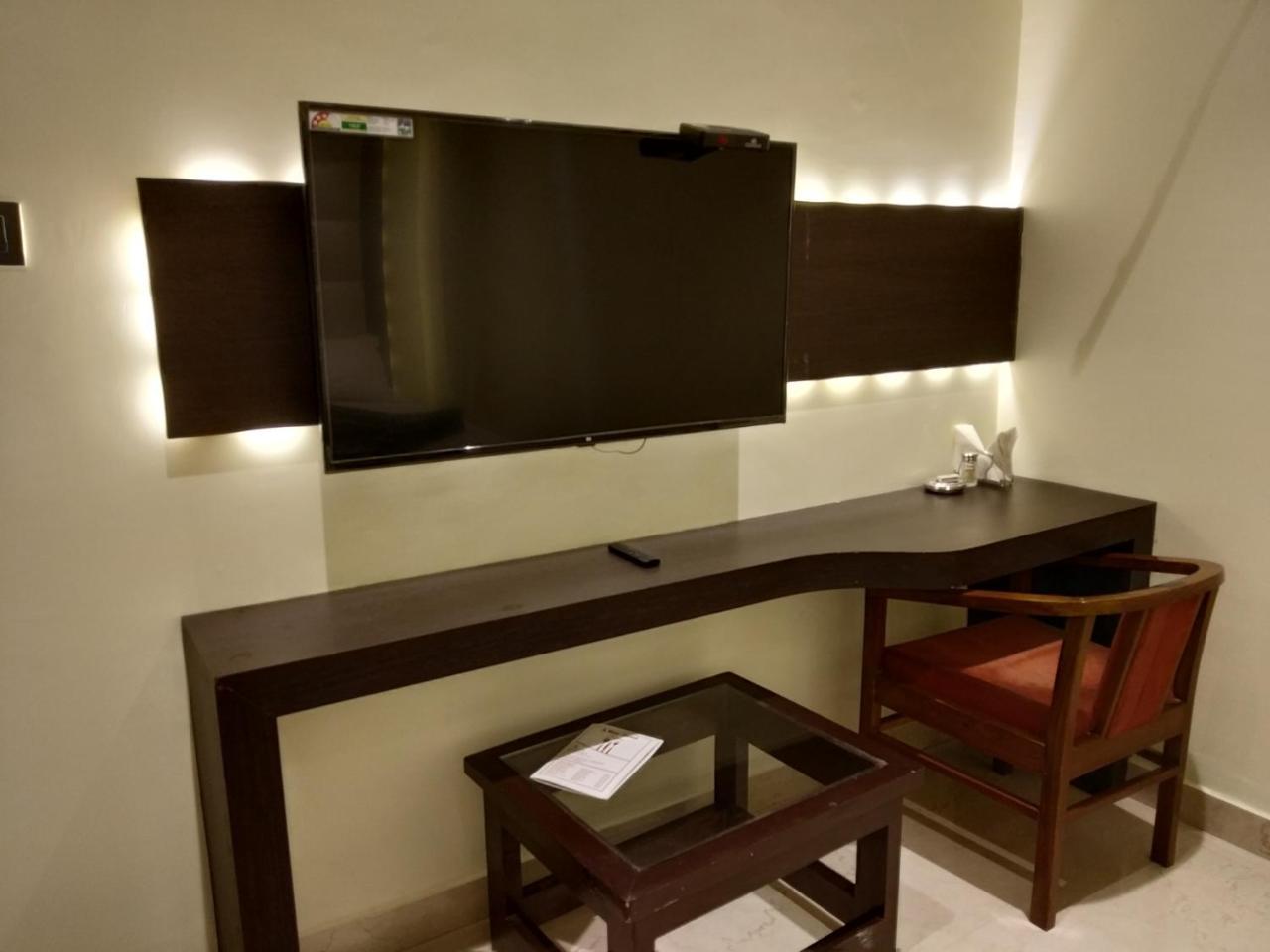 Hotel Star Inn Gangānagar Kültér fotó