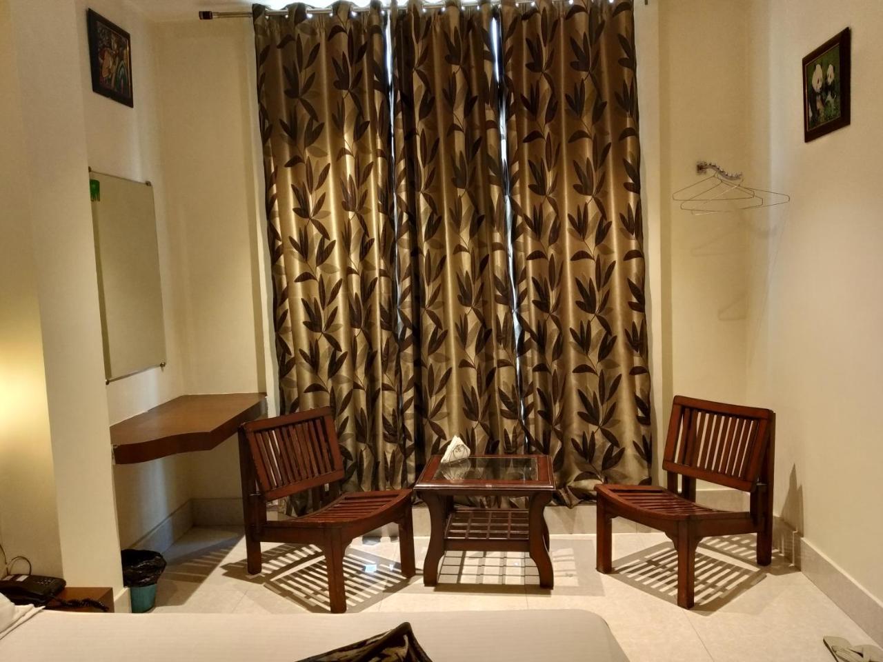 Hotel Star Inn Gangānagar Kültér fotó
