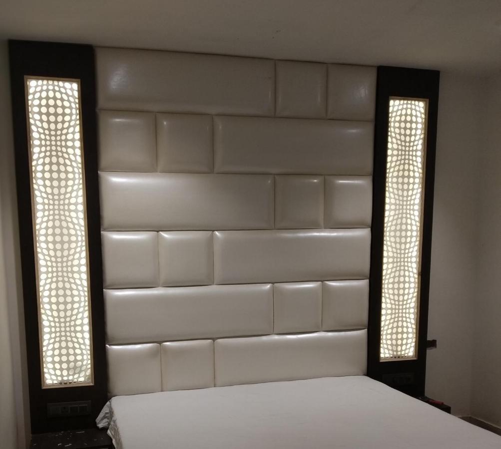 Hotel Star Inn Gangānagar Kültér fotó
