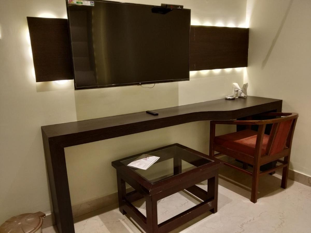 Hotel Star Inn Gangānagar Kültér fotó