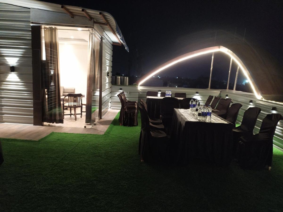Hotel Star Inn Gangānagar Kültér fotó